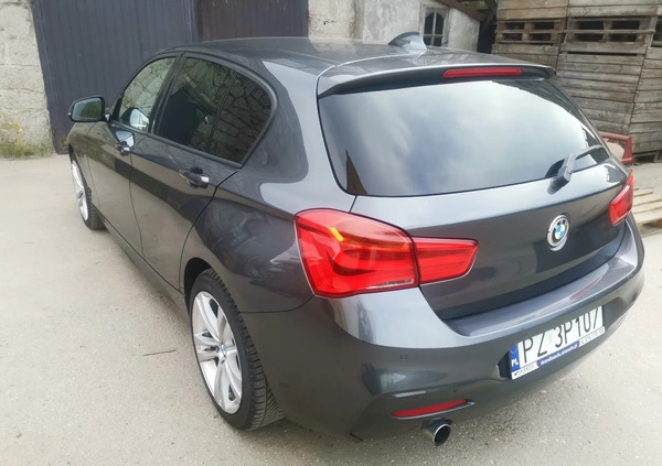 BMW Seria 1 cena 53900 przebieg: 200800, rok produkcji 2015 z Mysłowice małe 562